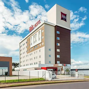 Отель Ibis, Шапеко